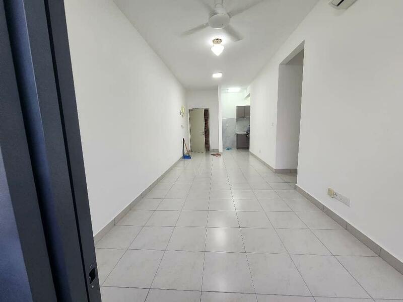 Sky Awani Residensi 2 untuk Untuk Disewa - RM 1,350 /bulan, Feb 2026 - Corridor - PropertyGuru.com.my