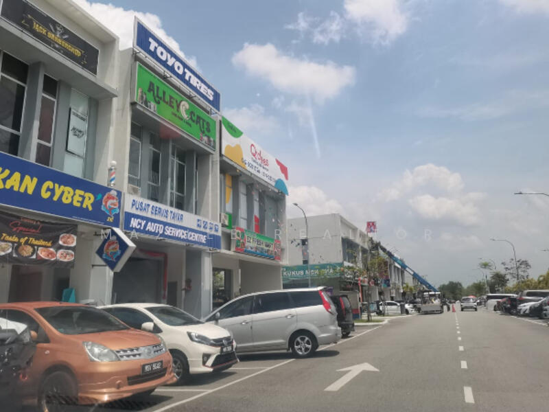 Shop / Office for Rent in Dengkil (Selangor) - Maznee Realtor - Exterior - PropertyGuru.com.my