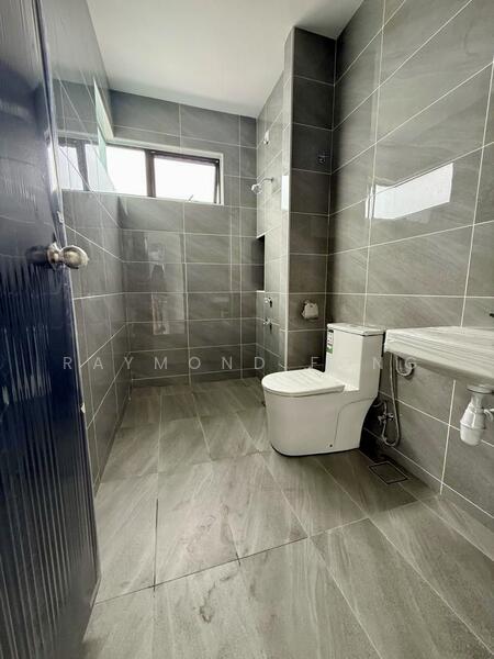 2-storey Terraced House for Sale in Taman Austin Duta (Tebrau) - Raymond Fong - Bathroom - PropertyGuru.com.my
