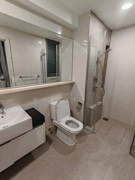 Condominium for Rent at Iskandar Residences - Muslieg . - Bathroom - PropertyGuru.com.my
