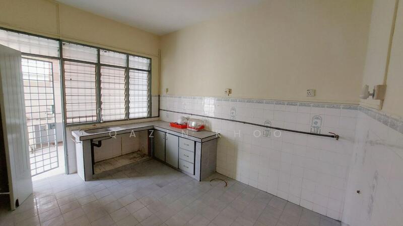 2-storey Terraced House for Sale in Bercham (Ipoh) - Qazin Khoo - Kitchen - PropertyGuru.com.my
