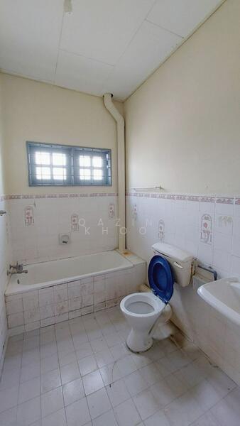 2-storey Terraced House for Sale in Bercham (Ipoh) - Qazin Khoo - Bathroom - PropertyGuru.com.my