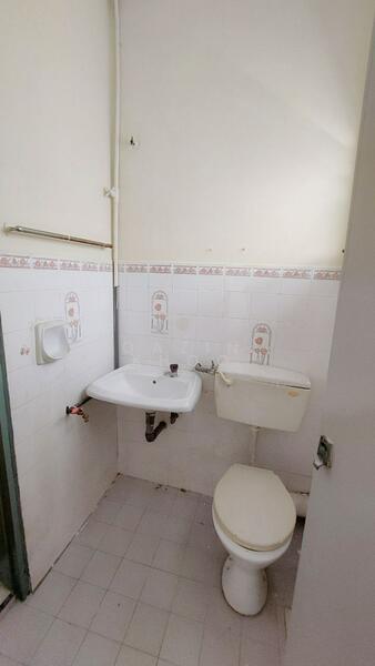 2-storey Terraced House for Sale in Bercham (Ipoh) - Qazin Khoo - Bathroom - PropertyGuru.com.my