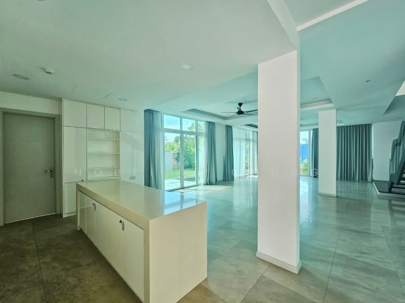 Bungalow for Sale in Putra Heights (Subang Jaya) - Nobeille Chung - Living Room - PropertyGuru.com.my