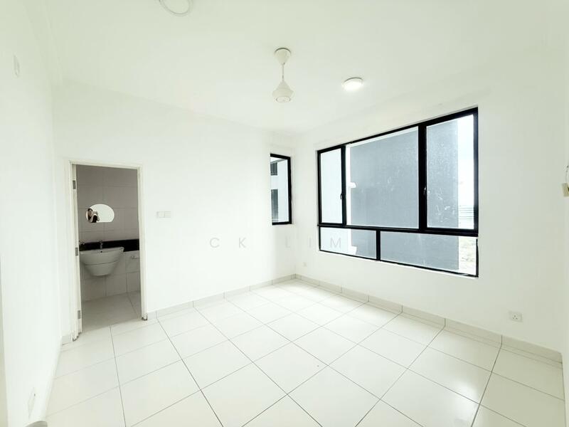 Service Residence for Rent at Sky Peak Residences - CK Lim - Bathroom - PropertyGuru.com.my