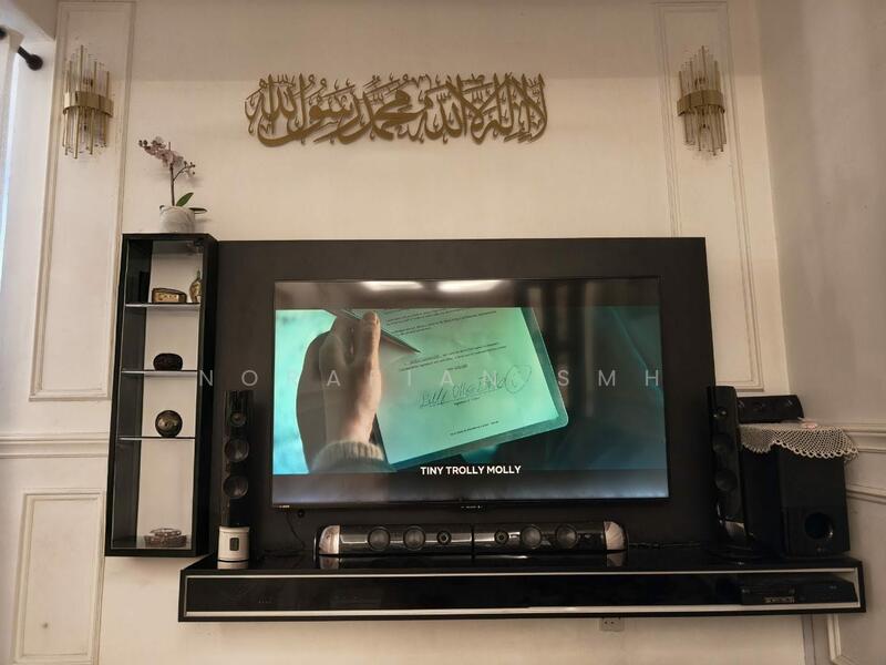 1.5-storey Terraced House for Sale in Taman Teratai (Nilai) - Norafian SMH - Living Room - PropertyGuru.com.my