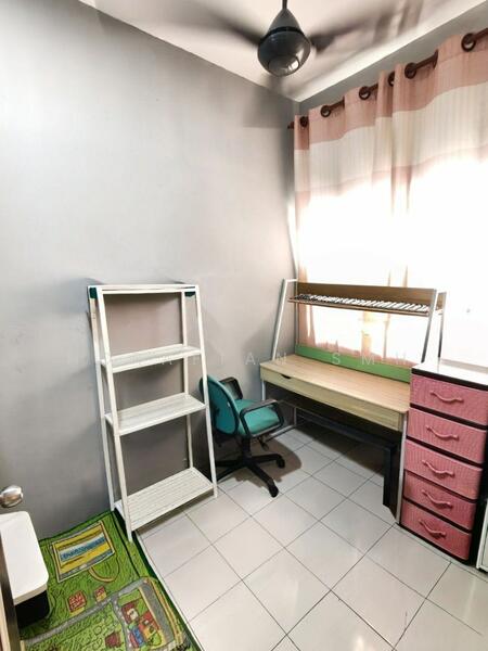 1.5-storey Terraced House for Sale in Taman Teratai (Nilai) - Norafian SMH - Study - PropertyGuru.com.my