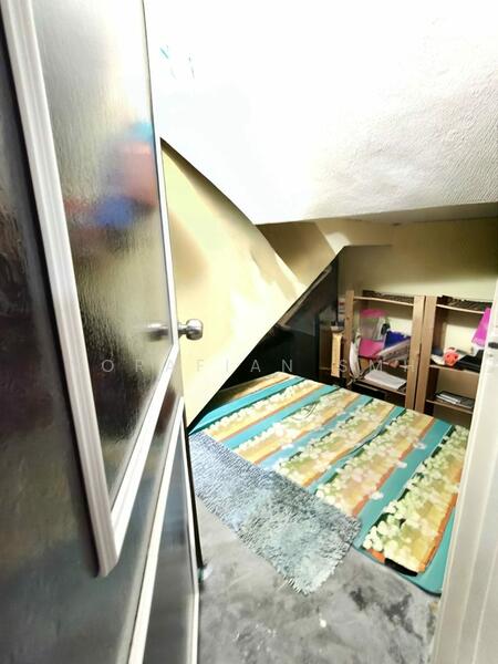 1.5-storey Terraced House for Sale in Taman Teratai (Nilai) - Norafian SMH - Bedroom - PropertyGuru.com.my