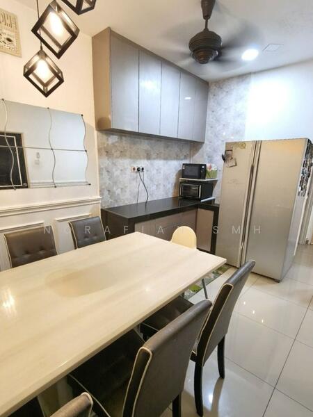 1.5-storey Terraced House for Sale in Taman Teratai (Nilai) - Norafian SMH - Kitchen - PropertyGuru.com.my