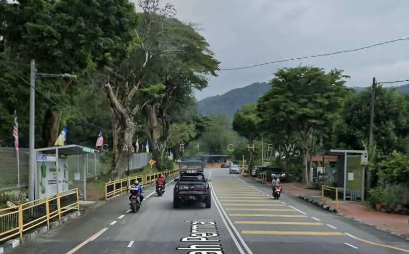 3-storey Terraced House for Sale in Tanjung Bungah (Penang) - Caiwei Chew - Exterior - PropertyGuru.com.my