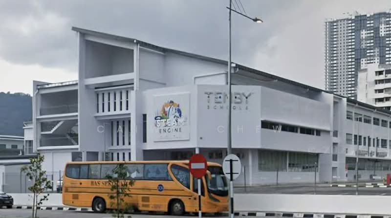 3-storey Terraced House for Sale in Tanjung Bungah (Penang) - Caiwei Chew - Exterior - PropertyGuru.com.my