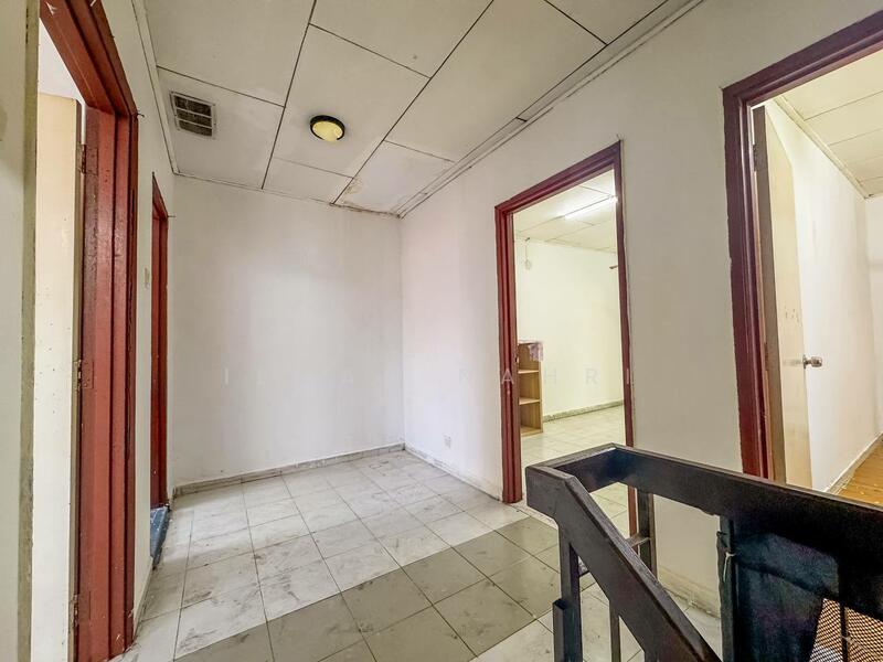 Seksyen 19 Shah Alam untuk Untuk Dijual - RM 800,000, Feb 2026 - Interior - PropertyGuru.com.my