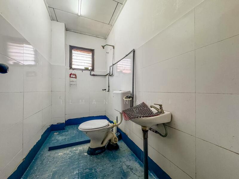 Seksyen 19 Shah Alam untuk Untuk Dijual - RM 800,000, Feb 2026 - Bathroom - PropertyGuru.com.my