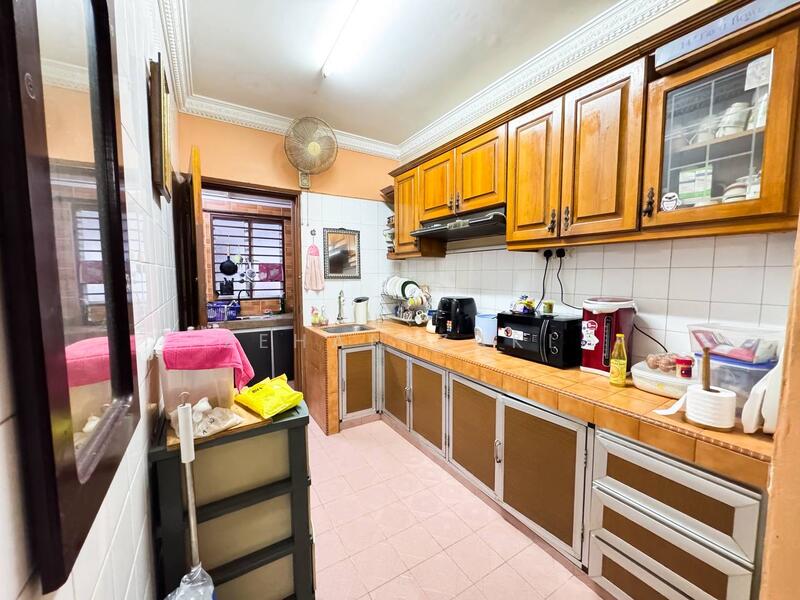 1-storey Terraced House for Sale in Taman Medan (Petaling Jaya) - Zehan Zaki - Kitchen - PropertyGuru.com.my