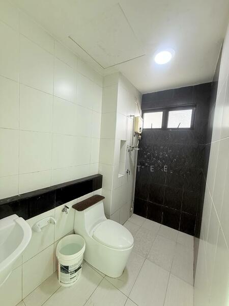 Apartment for Rent at Sky Peak Residences - Jenny Tee - Bathroom - PropertyGuru.com.my
