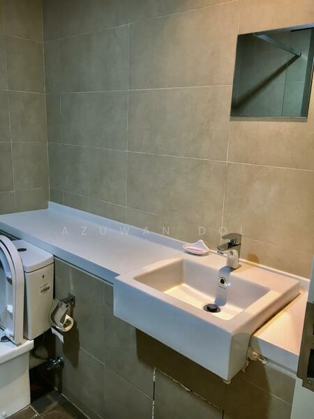 Radia Residences untuk Untuk Disewa - RM 1,600 /bulan, Feb 2026 - Bathroom - PropertyGuru.com.my