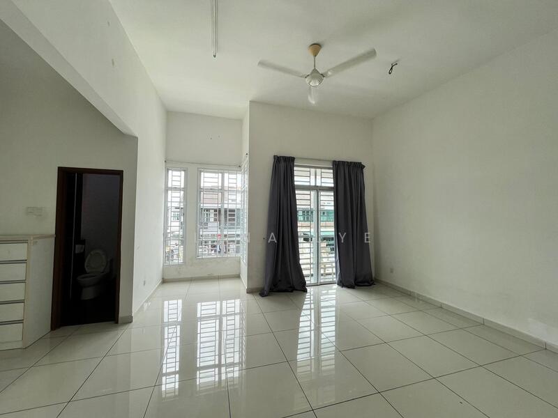 Terraced House for Sale in Skudai (Johor) - Elena Lye - Living Room - PropertyGuru.com.my
