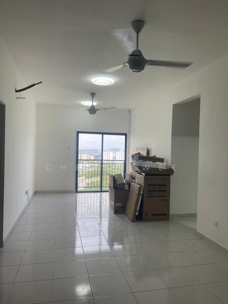 Residensi Emas untuk Untuk Disewa - RM 1,400 /bulan, Feb 2026 - Living Room - PropertyGuru.com.my