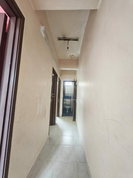 2-storey Terraced House for Sale in Taman Bestari Indah (Ulu Tiram) - Michelle Fong - Corridor - PropertyGuru.com.my