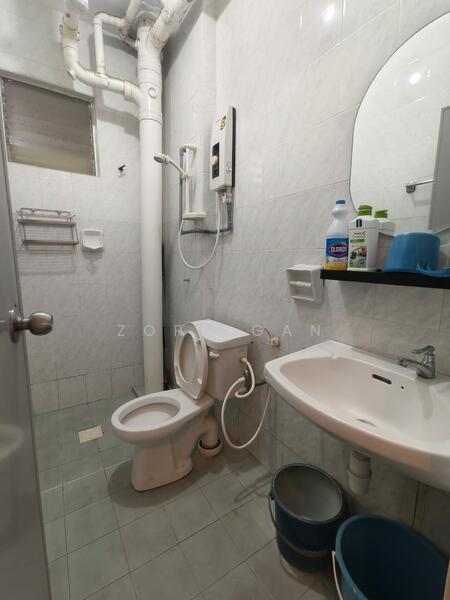 Apartment for Rent at Sri Akasia - Zora Gan - Bathroom - PropertyGuru.com.my