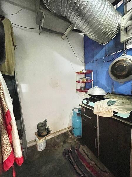 Flat for Sale at Pangsapuri Villamas - Muz Hafiz - Kitchen - PropertyGuru.com.my