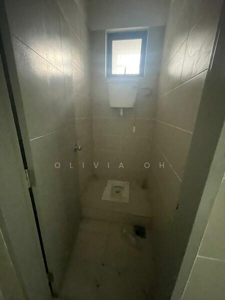 Shop / Office for Rent in Bandar Sri Sendayan (Negeri Sembilan) - OLIVIA OH - Bathroom - PropertyGuru.com.my