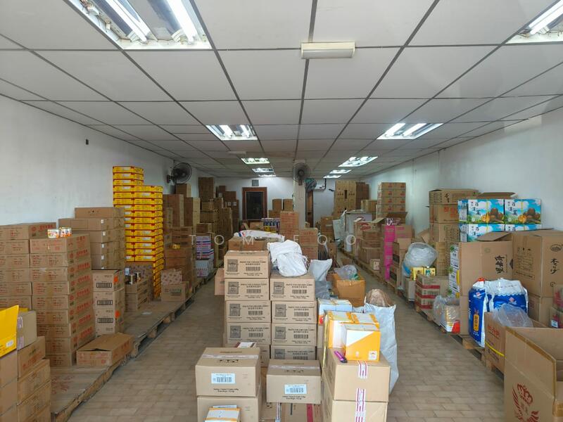 Shop for Rent in Kepong Baru (Kepong) - Tom Foo - Interior - PropertyGuru.com.my