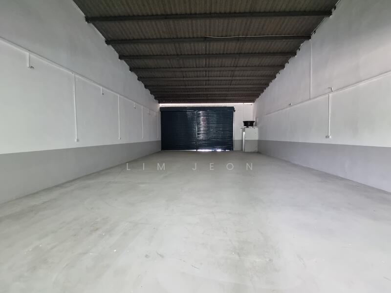 Factory for Sale in Taman Klang Jaya (Klang) - Lim Jeon - Interior - PropertyGuru.com.my