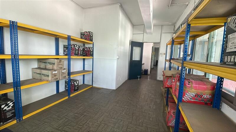 1.5 storey cornea shop house for rent Taman Harmoni Skudai untuk Untuk Disewa - RM 12,000 /bulan, Feb 2026 - Interior - PropertyGuru.com.my