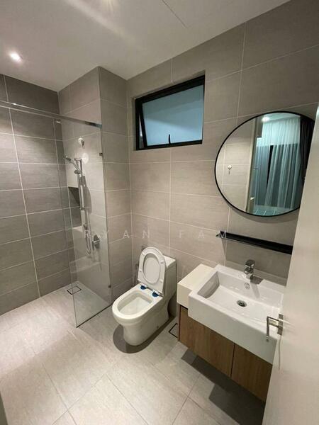 D'Ivo untuk Untuk Disewa - RM 3,500 /bulan, Mac 2026 - Bathroom - PropertyGuru.com.my