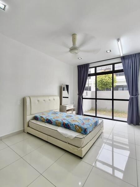 2-storey Terraced House for Sale in Taman Ekoflora (Johor Bahru) - Raymond Fong - Bedroom - PropertyGuru.com.my