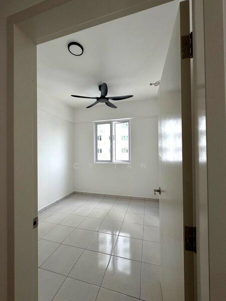 Condominium for Rent at Havana Beach Residences - CY Tan - Interior - PropertyGuru.com.my