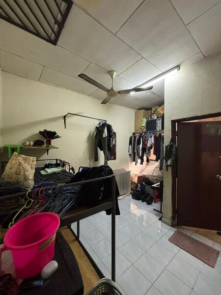 Taman Desa Jaya untuk Untuk Dijual - RM 600,000, Feb 2026 - Bedroom - PropertyGuru.com.my