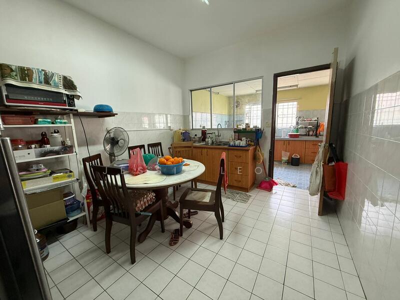 Sepah puteri 5 untuk Untuk Dijual - RM 900,000, Mac 2026 - Kitchen - PropertyGuru.com.my