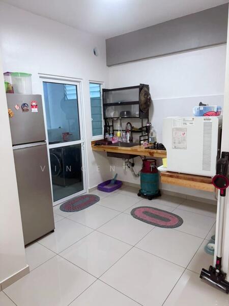 Condominium for Rent at Havana Beach Residences - Vincent Tan - Kitchen - PropertyGuru.com.my