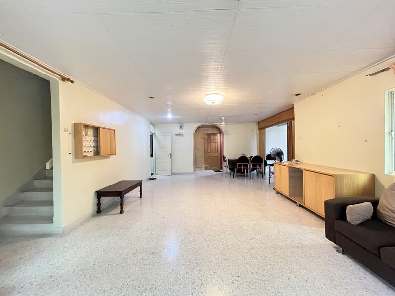 Banglo Pautan untuk Dijual di Taman Desa (Kuala Lumpur) - Suli Chin - Living Room - PropertyGuru.com.my