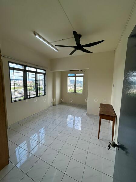 Taman Serdang Perdana untuk Untuk Disewa - RM 1,300 /bulan, Feb 2026 - Interior - PropertyGuru.com.my