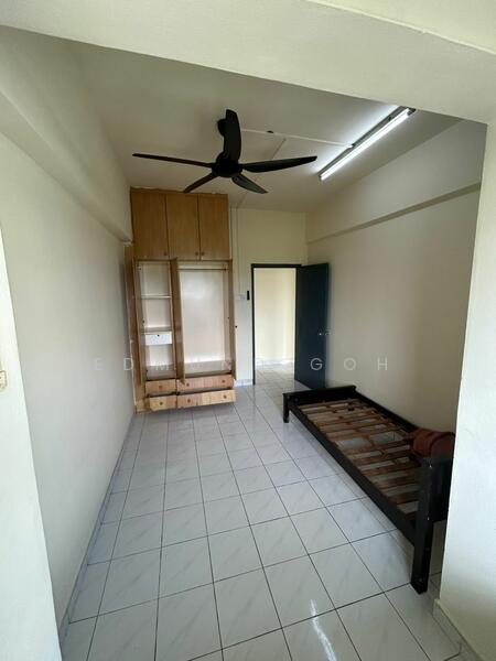Taman Serdang Perdana untuk Untuk Disewa - RM 1,300 /bulan, Feb 2026 - Bedroom - PropertyGuru.com.my