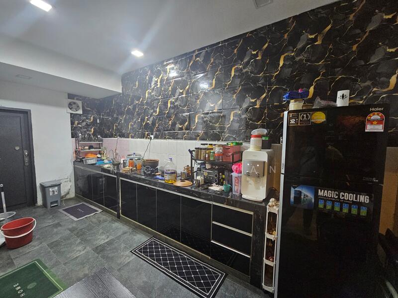 2-storey Terraced House for Sale in Taman Seri Orkid (Skudai) - Nicole Tan - Kitchen - PropertyGuru.com.my