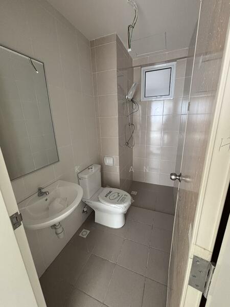 Havana Beach Residences untuk Untuk Dijual - RM 540,000, Feb 2026 - Bathroom - PropertyGuru.com.my
