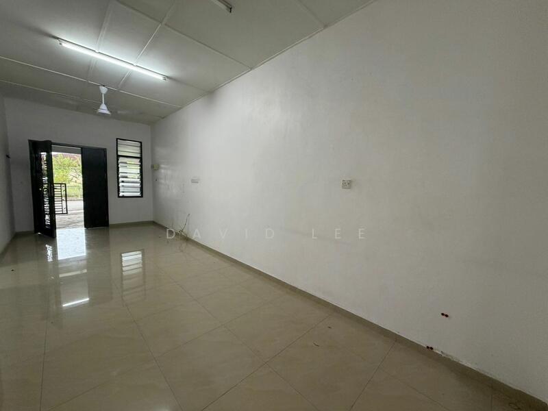 1-storey Terraced House for Sale in Taman Seruling Emas (Sungai Jawi) - David Lee - Interior - PropertyGuru.com.my