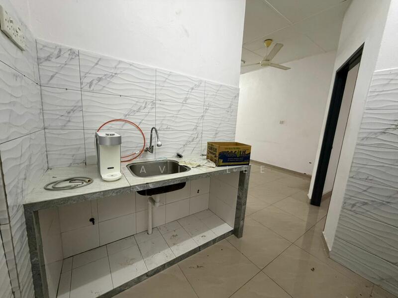 1-storey Terraced House for Sale in Taman Seruling Emas (Sungai Jawi) - David Lee - Kitchen - PropertyGuru.com.my