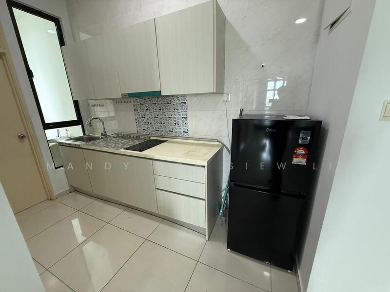 Service Residence for Rent at D'Summit Residences - Mandy Goh Siew Li - Kitchen - PropertyGuru.com.my