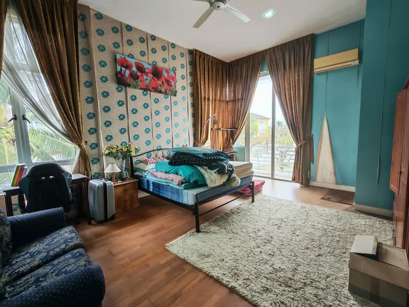 Rumah Banglo untuk Dijual di Shah Alam (Selangor) - Zuraina Rajudin - Bedroom - PropertyGuru.com.my