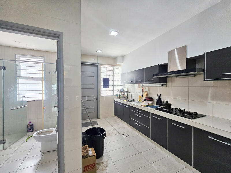 2.5-storey Terraced House for Sale in Putra Heights (Subang Jaya) - Nobeille Chung - Kitchen - PropertyGuru.com.my