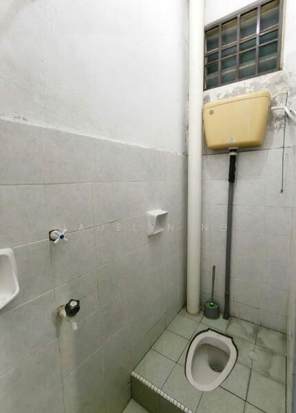 2-storey Terraced House for Sale in Kulai (Johor) - Jadelyn Ng - Bathroom - PropertyGuru.com.my