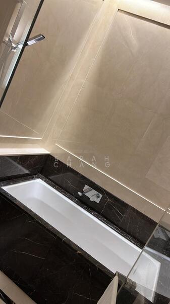 Service Residence for Sale at Pavilion Suites - Sarah Chang - Bathroom - PropertyGuru.com.my