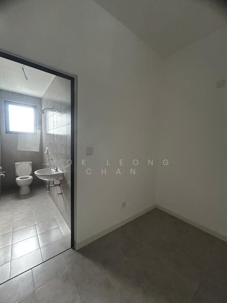 Bungalow for Sale in Banting (Selangor) - Kok Leong Chan - Bathroom - PropertyGuru.com.my