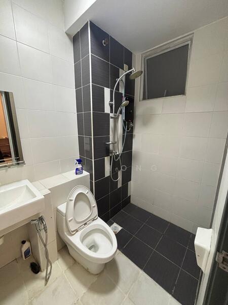 Service Residence for Rent at D'Ambience Residences (Pangsapuri Ikatan Flora) - Ah Hong - Bathroom - PropertyGuru.com.my