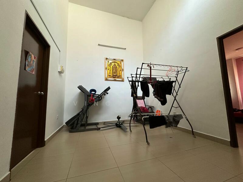2-storey Terraced House for Sale in Taman Bestari Indah (Ulu Tiram) - Vincy Sia - Interior - PropertyGuru.com.my